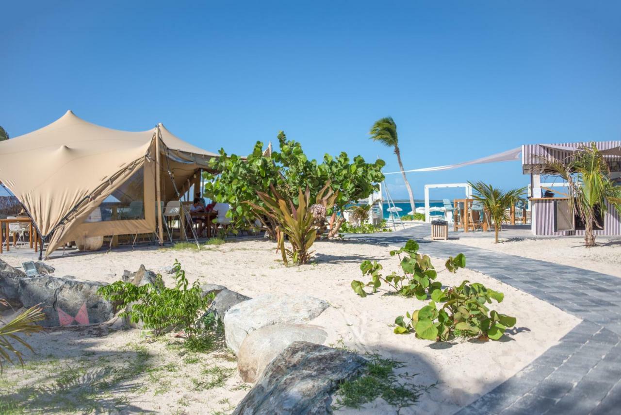 La Playa Orient Bay Hotel Exterior photo